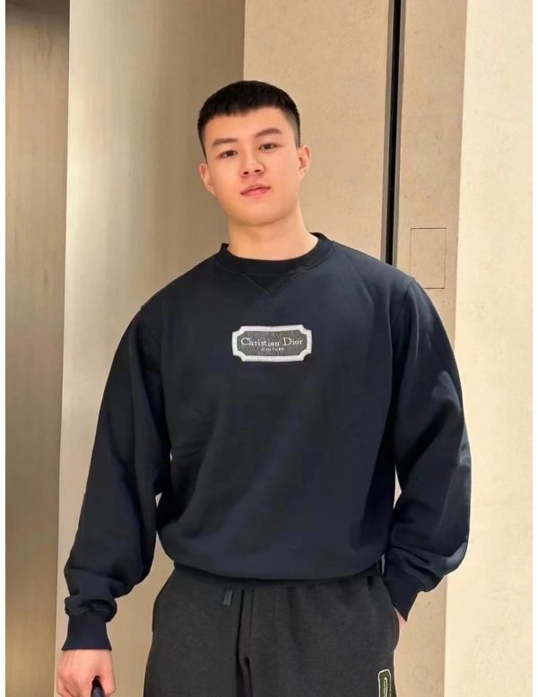 Dior Men's Front Logo Patch Couture Sweatshirt- Black (1) Dior Men's Front Logo Patch Couture Sweatshirt- Black