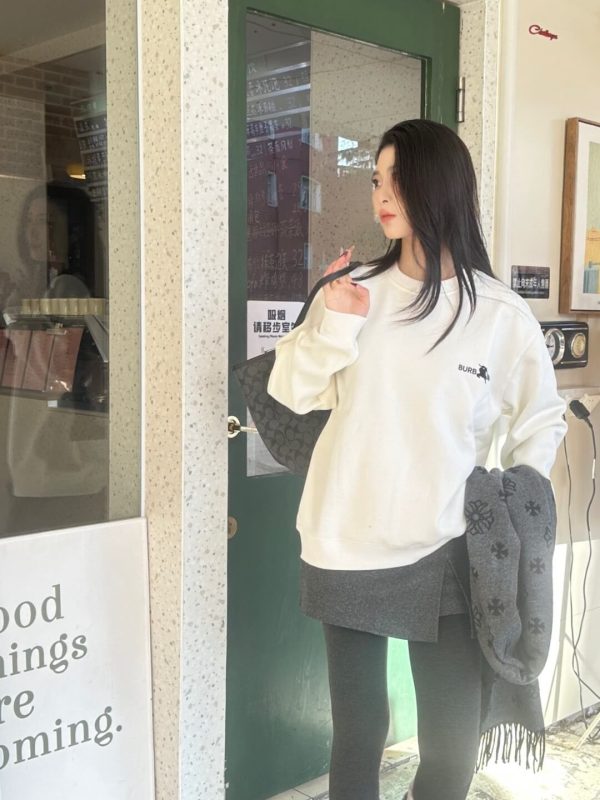 Little Horse Crew Neck (2) Burberry Little Horse Crew Neck Sweatshirt- White