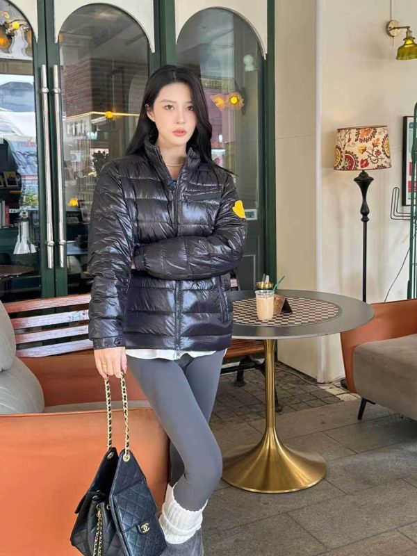 Moncler Amalteas Padded Diagonal Zipper Jacket- Black (3) Moncler Amalteas Padded Diagonal Zipper Jacket- Black