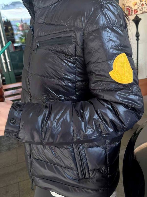 Moncler Amalteas Padded Diagonal Zipper Jacket- Black (4) Moncler Amalteas Padded Diagonal Zipper Jacket- Black