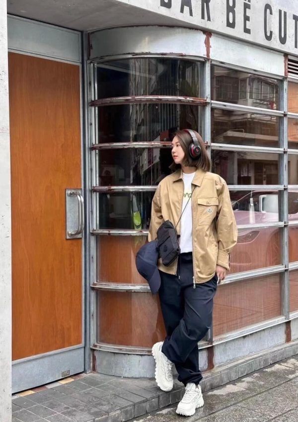 Moncler Gabardine Zip-Up Shirt Jacket- Beige (3) Moncler Gabardine Zip-Up Shirt Jacket- Beige