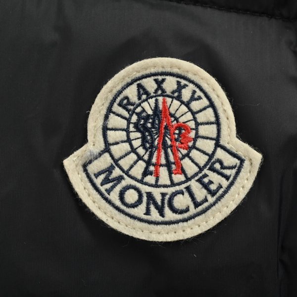 Moncler Maya 3D Quilted Zipper Down Jacket- Black (4) Moncler Maya 3D Quilted Zipper Down Jacket- Black