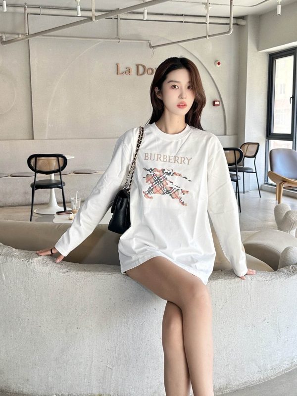 Burberry Check War Horse Embroidery Long-Sleeve T-Shirt- White