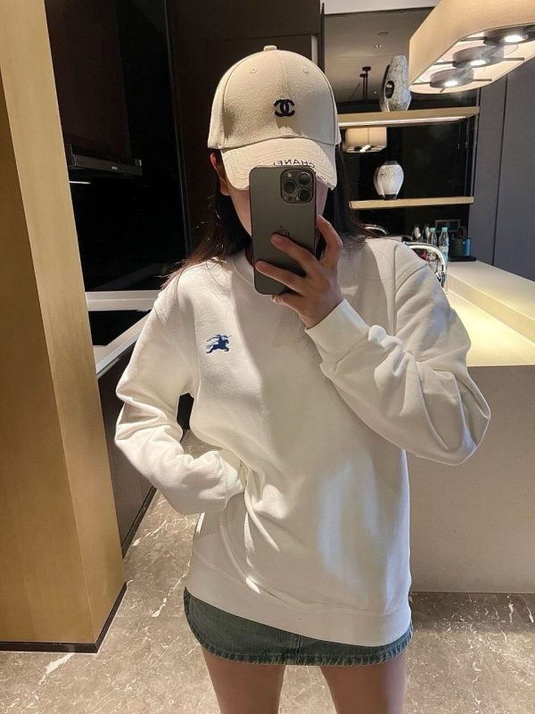 Burberry Embroidered Horse Logo Crew Neck Sweatshirt- White