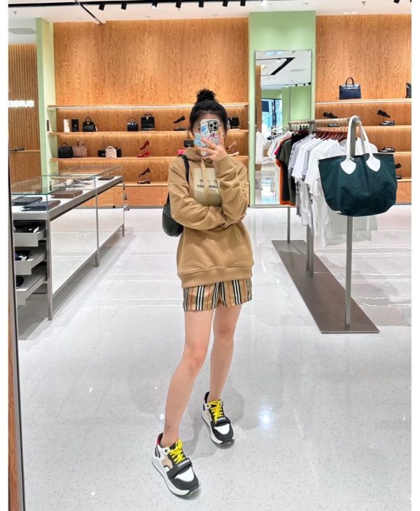 Burberry Logo-print Pullover Hoodie- Beige