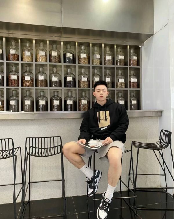 Burberry Logo-print Pullover Hoodie- Black