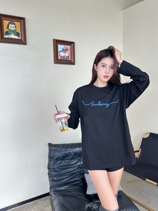 Burberry Long-sleeved Signature Logo Embroidery T-shirt- Black
