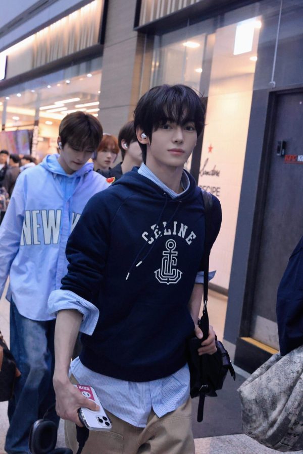 Celine Loose Hoodie in Cotton Fleece- Navy Blue