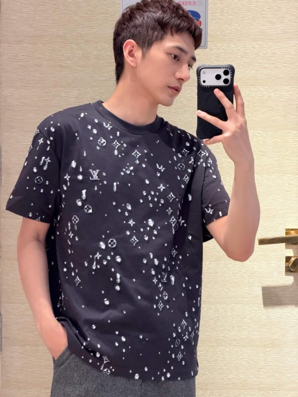 Louis Vuitton Monogram Short-Sleeved T-shirt- Black