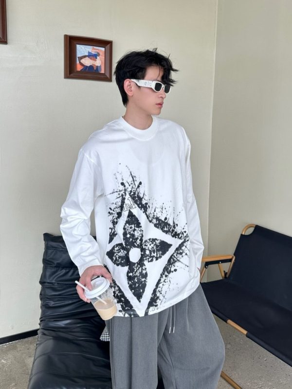 Louis Vuitton with clover splatter print long-sleeved T-shirt- White
