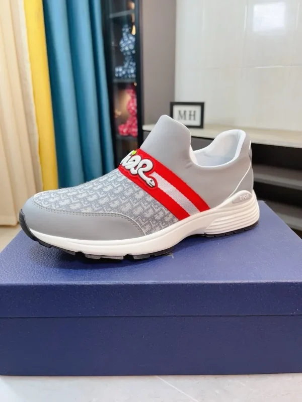 Dior D-Wander Men's Grey Mesh Sneaker