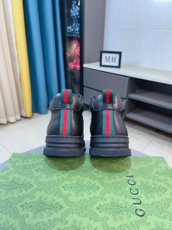 Gucci Men's Black Leather Sneaker - Italian Cowhide