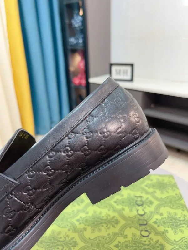 Gucci Ragazzo Men's Black Leather Loafer - Italian Cowhide