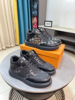 Louis Vuitton Beverly Hills Men's Black Leather Sneakers