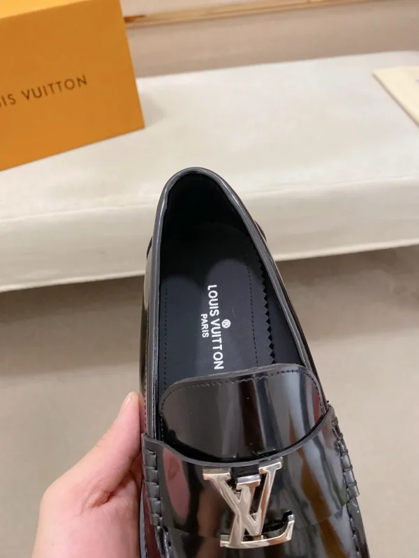 Louis Vuitton Major Loafer - Black Leather Elegance