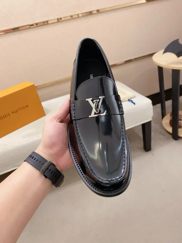 Louis Vuitton Major Loafer - Black Leather Elegance