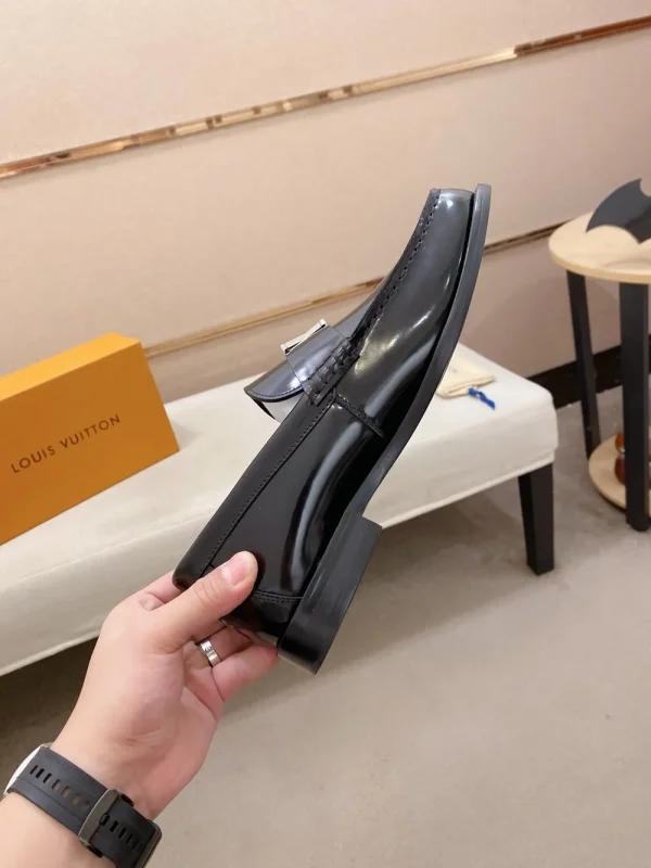 Louis Vuitton Major Loafer - Black Leather Elegance