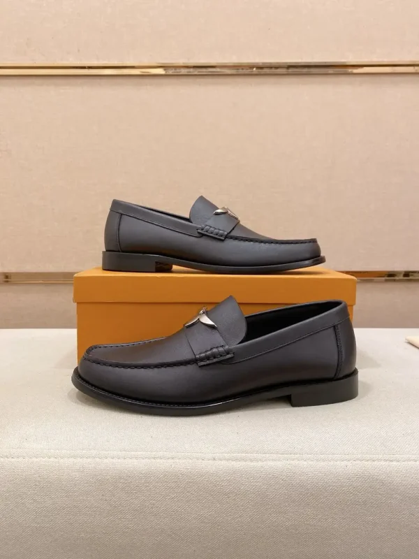 Louis Vuitton Major Loafer Men's Black Leather