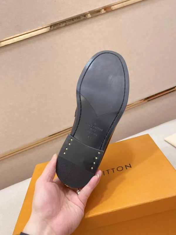 Louis Vuitton Major Loafer Men's Black Leather