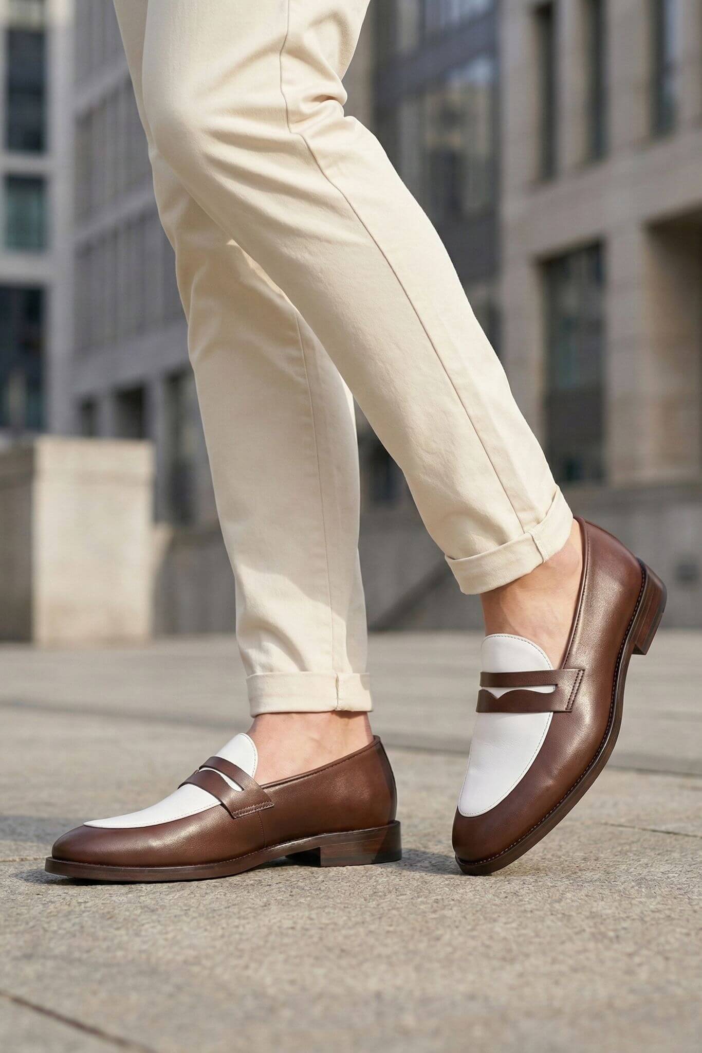 Sienna Hand-Burnished Tassel Loafer | The Italian Social Edition
