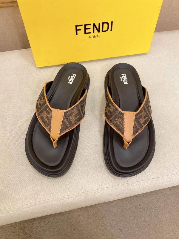 _Fendi -Diagonal -slides (6) Fendi Diagonal slides