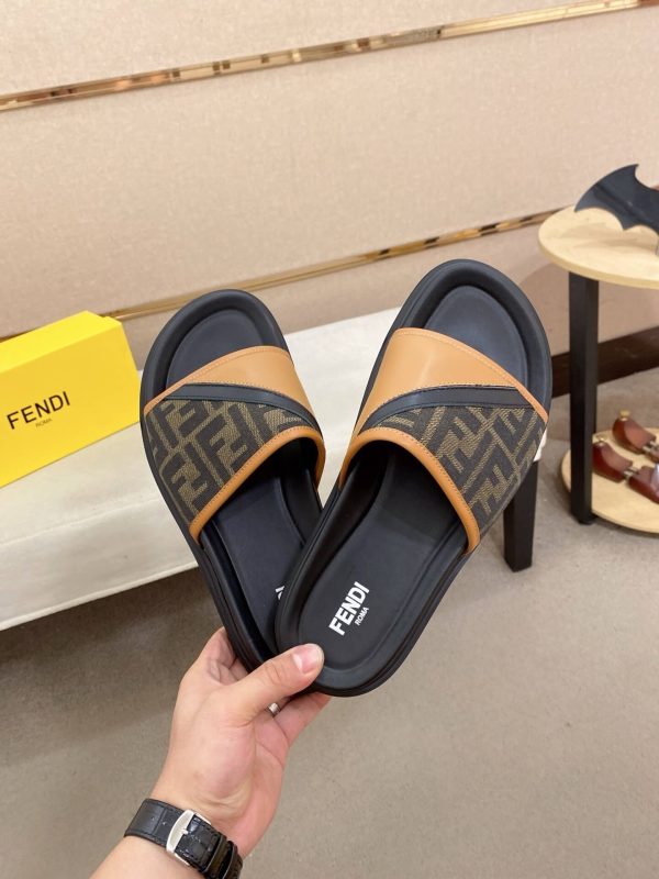 Fendi- black- slides (5) Fendi black slides
