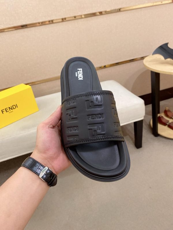 Fendi- black -slides (8) Fendi black slides