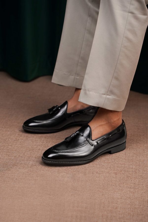 High-Shine-Black-Tassel-Loafer (7) High-Shine Black Tassel Loafer | The Evening Gala Edition