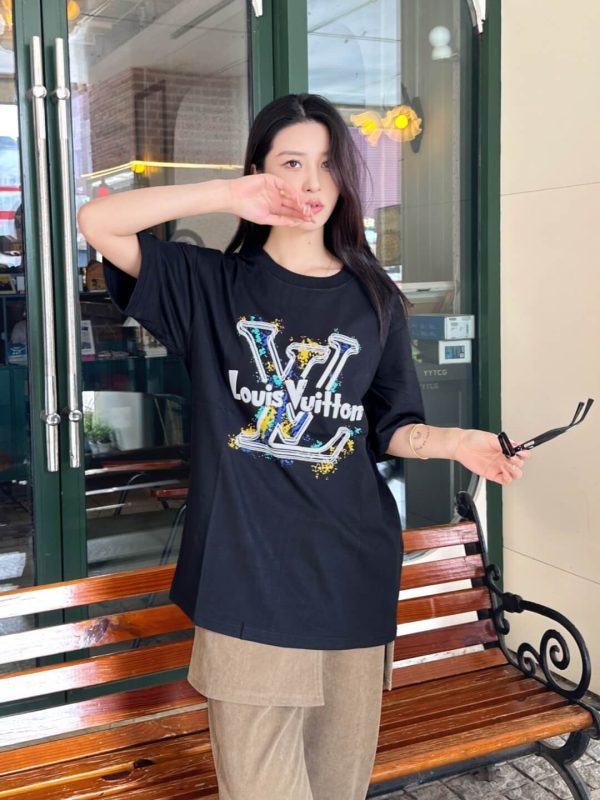 Louis Vuitton Graphic T-shirt- Black