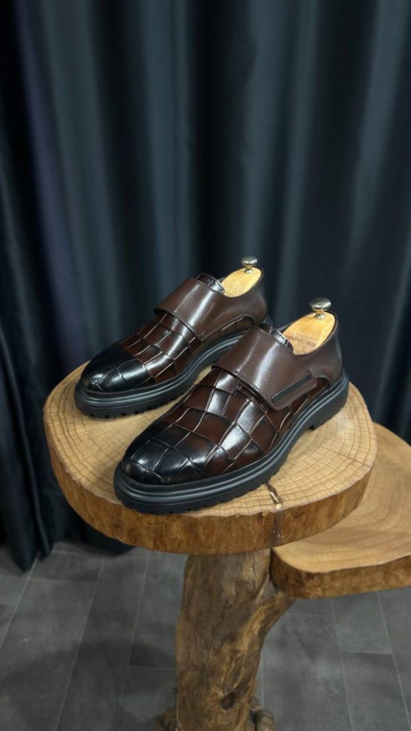 Mahogany Croc-Embossed Hybrid Loafer | The Modern Occasion Edition