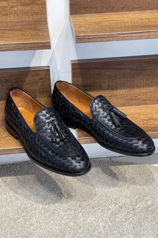 Onyx-Woven-Calfskin-Tassel-Loafer-The-Summer-Black-Tie-Edition (7) Onyx Woven Calfskin Tassel Loafer | The Summer Black Tie Edition