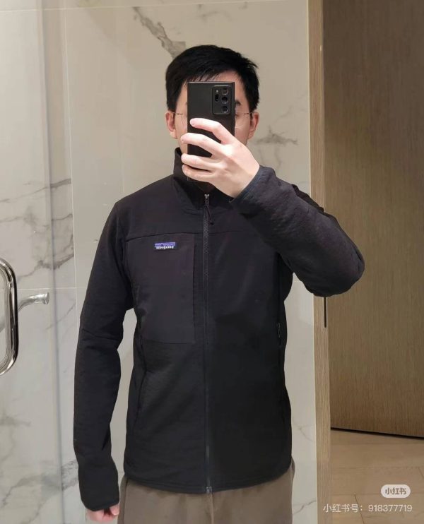 Patagonia Men’s R2 TechFace Jacket- Black