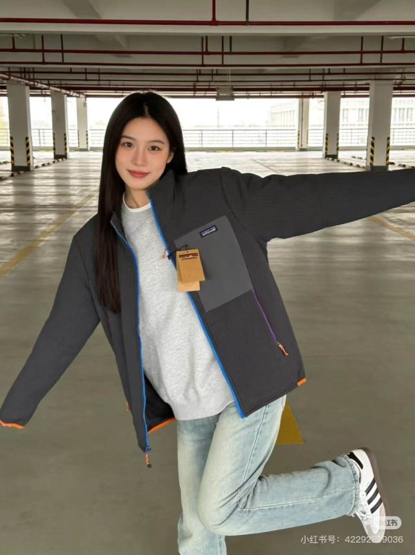 Patagonia Men’s R2 TechFace Jacket- Gray