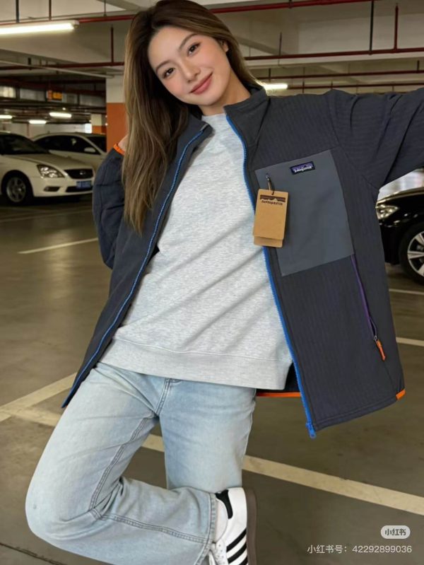 Patagonia Men’s R2 TechFace Jacket- Gray