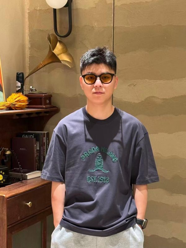 Prada Logo-Print Cotton-Jersey T-Shirt- Black