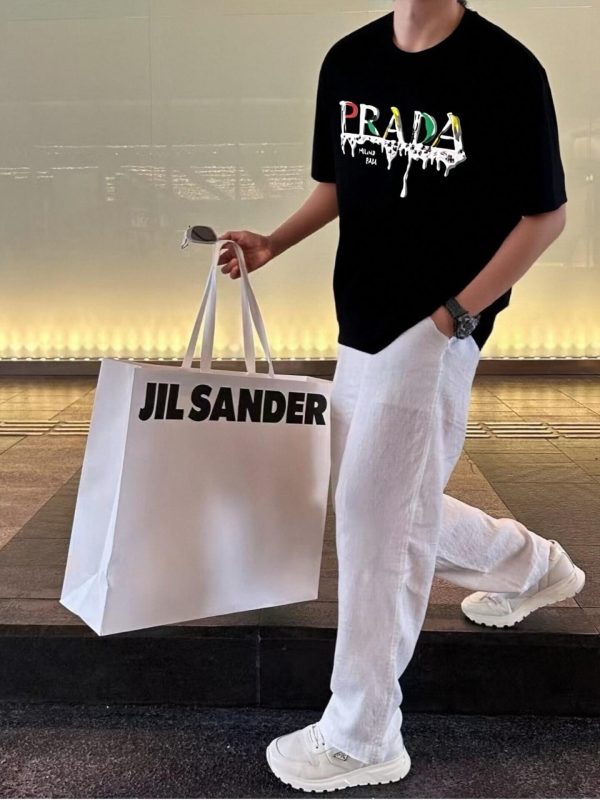 Prada Paint-Splatter Effect Logo T-shirt- Black