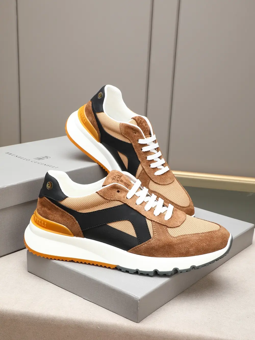 Brunello Cucinelli Men's Leather Sneakers - Suede Luxury