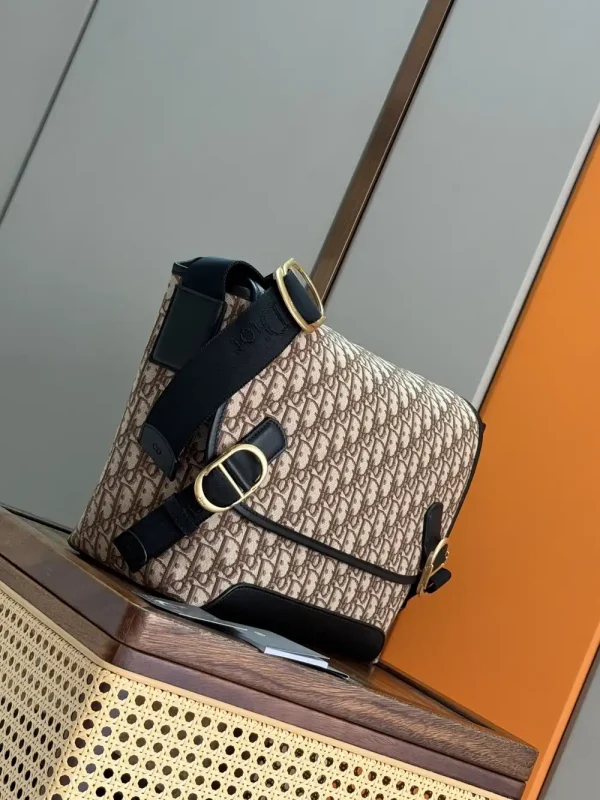 Dior Jett Men's Brown Jacquard Messenger Bag