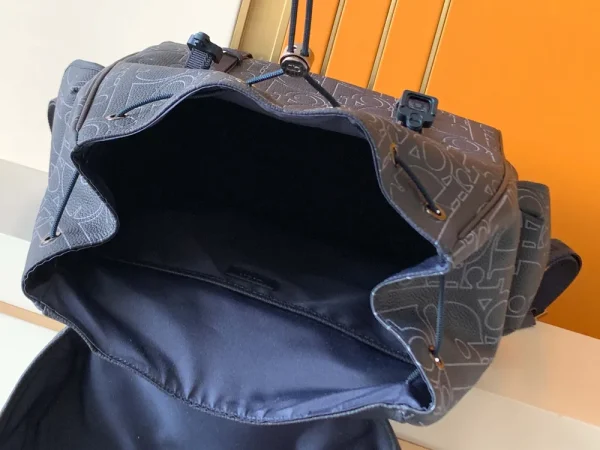 Dior Men's Gravity Leather Backpack - Boutique Finish