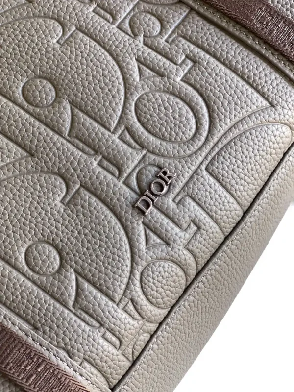 Dior Men's Gray Backpack - Boutique Material