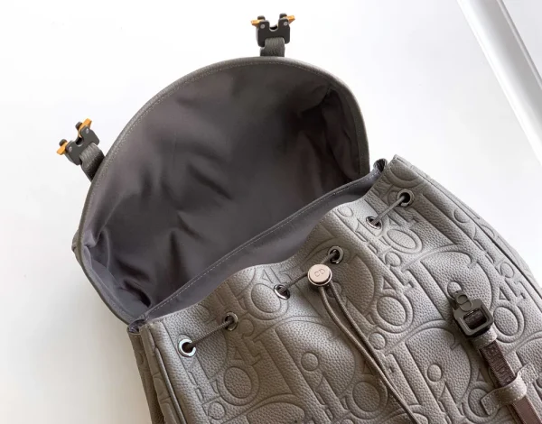 Dior Men's Gray Backpack - Boutique Material