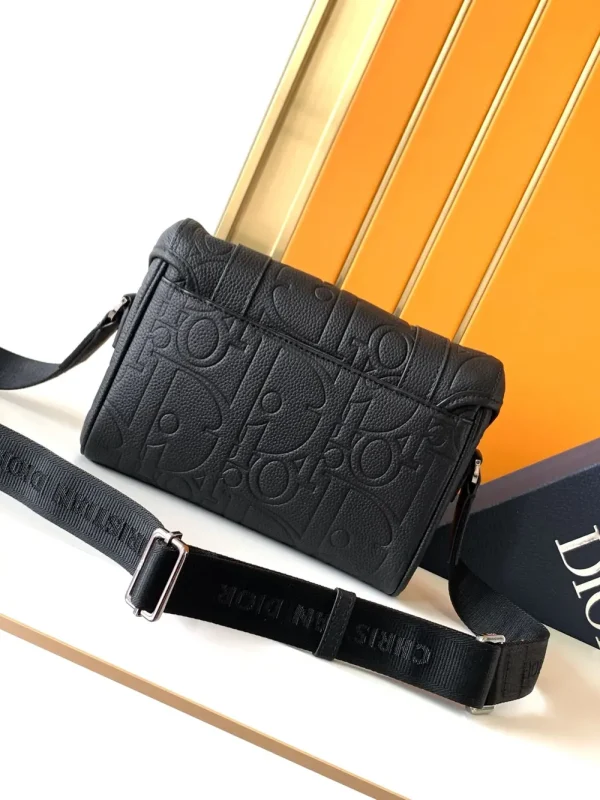 Dior Oblique Jacquard Messenger Bag - Boutique Material