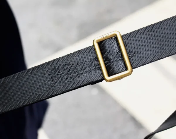 Gucci GG Supreme Men's Slingbag - Boutique Material