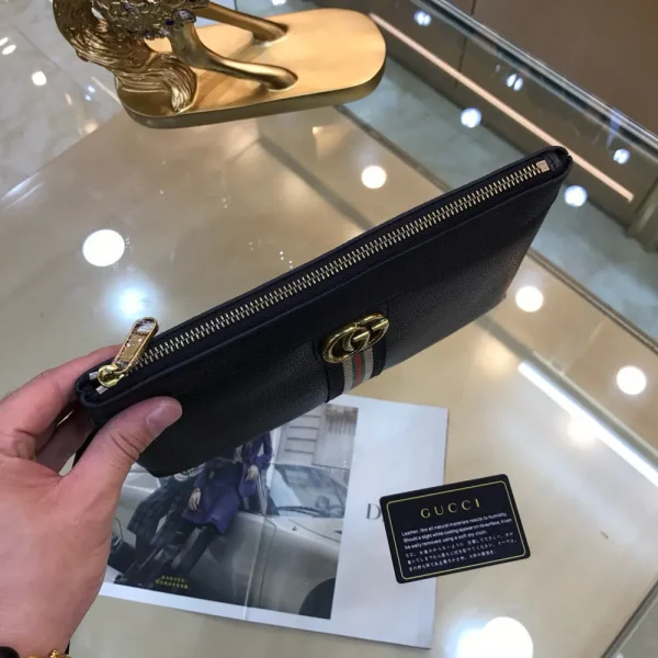 Gucci Ophidia Black Leather Clutch Bag - 2026 Model