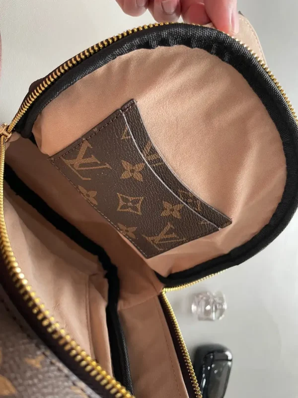 Louis Vuitton Avenue Sling Bag Men's Brown Canvas