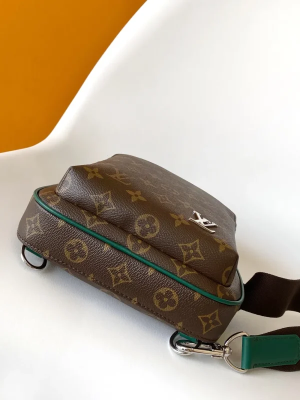 Louis Vuitton Avenue Slingbag Men's Canvas Brown
