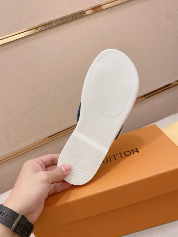 Louis Vuitton Blue Denim Slide - Comfort Mule