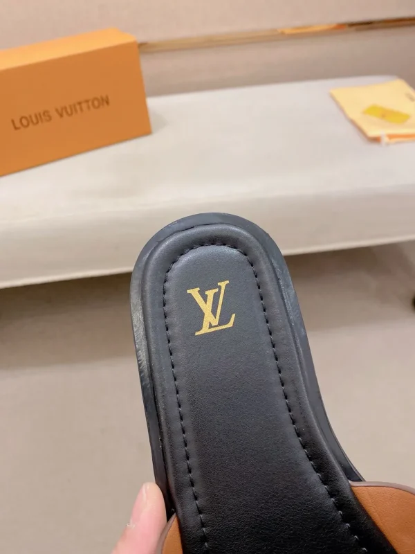 Louis Vuitton Multicolour Canvas Slide with Italian Fabric