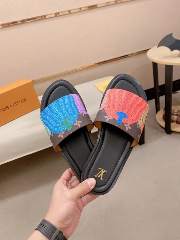 Louis Vuitton Multicolour Canvas Slide with Italian Fabric