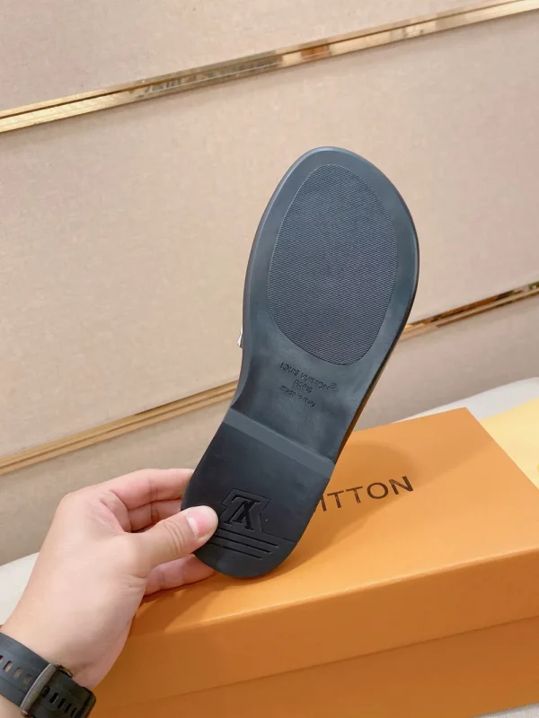 Louis Vuitton Multicolour Canvas Slide with Italian Fabric